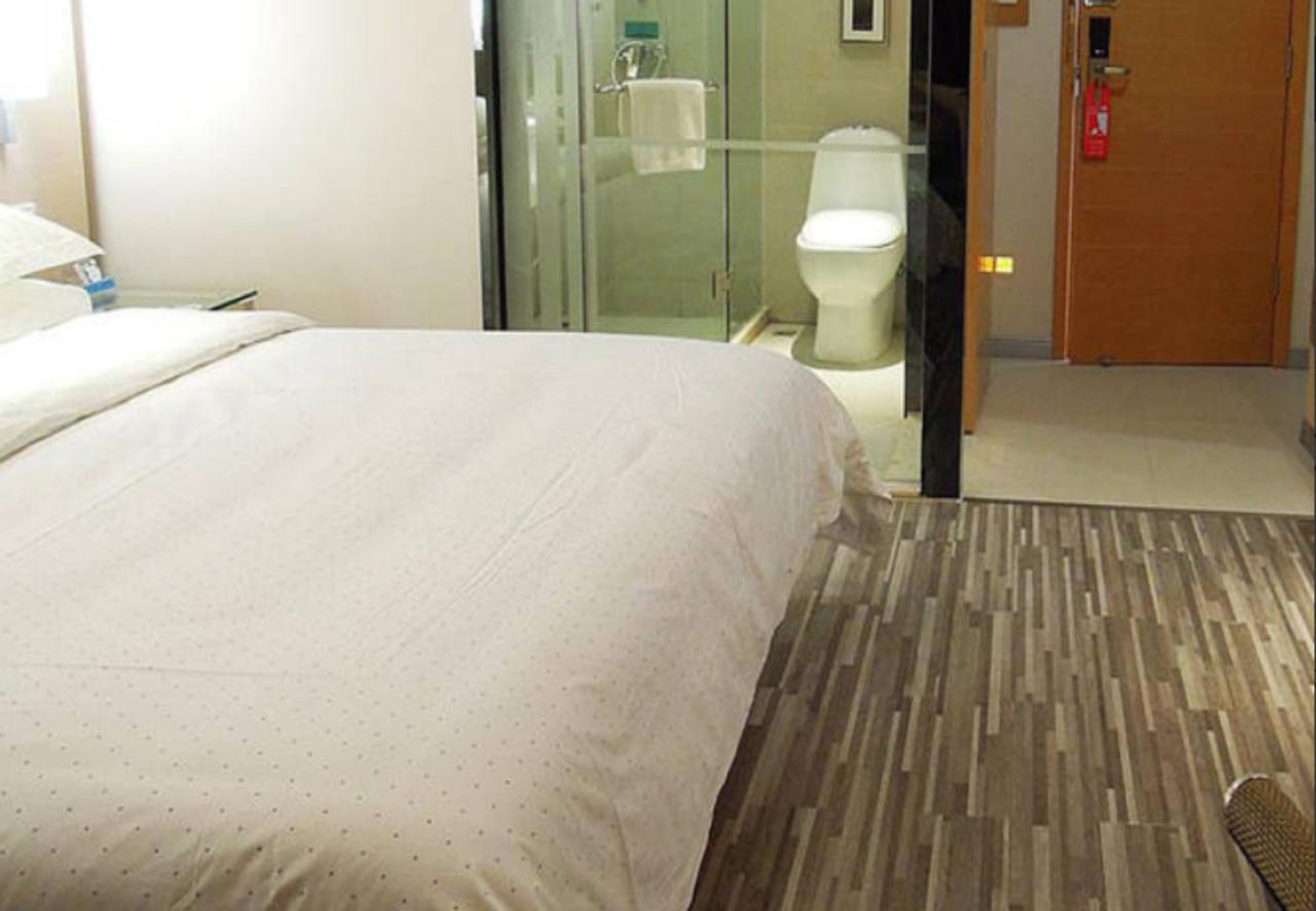 City Comfort Inn Liuzhou North Railway Station Branch Экстерьер фото